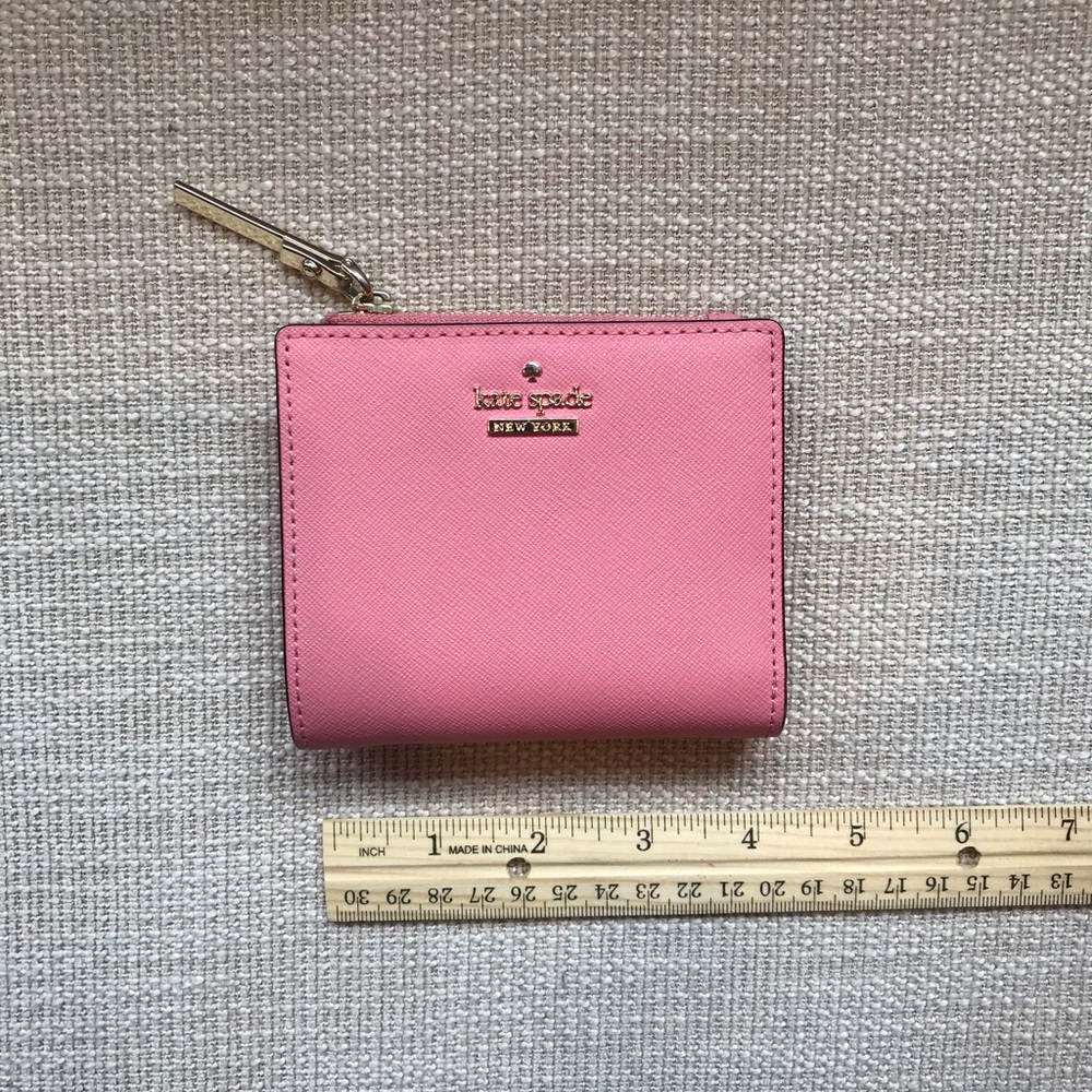Kate Spade Small Wallet - Top Zip Bifold